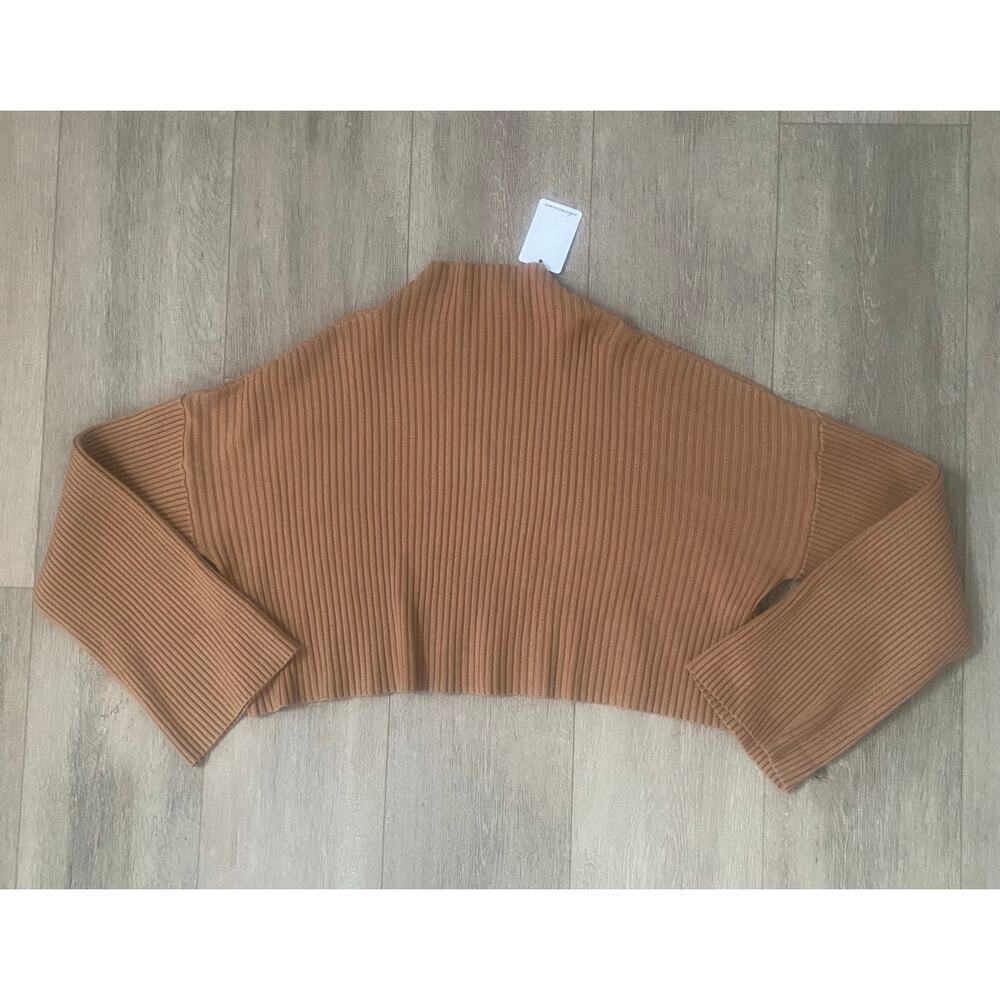 NWT Grey Bandit Cropped Mockneck Brown Sweater Size Medium